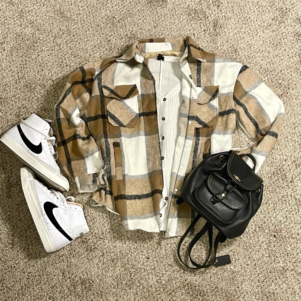 Women’s shacket